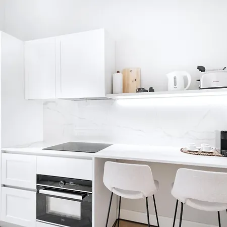 Lägenhet Easylife - Dimora Con Balcone In Porta Vittoria