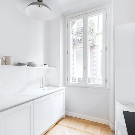 Lägenhet Easylife - Dimora Con Balcone In Porta Vittoria *