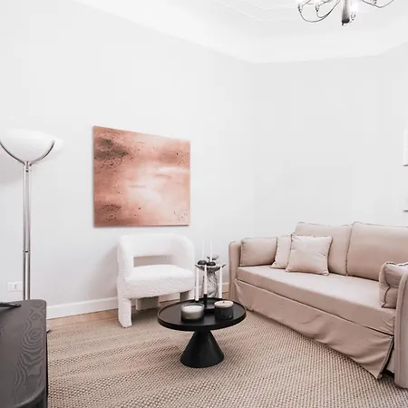 Lägenhet Easylife - Dimora Con Balcone In Porta Vittoria *